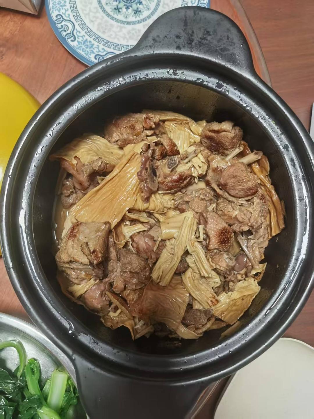 腐竹焖鸭肉