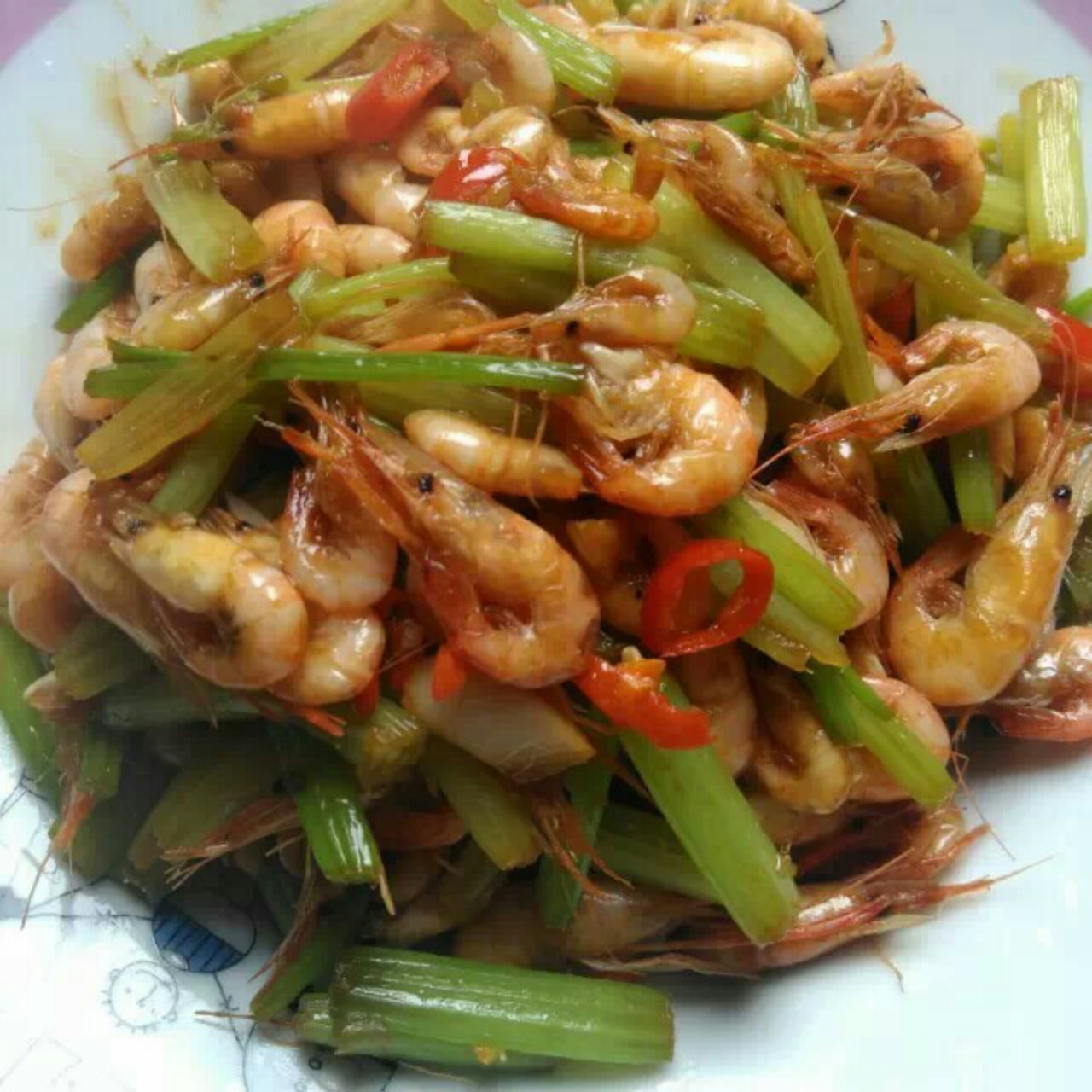 韭菜炒河虾