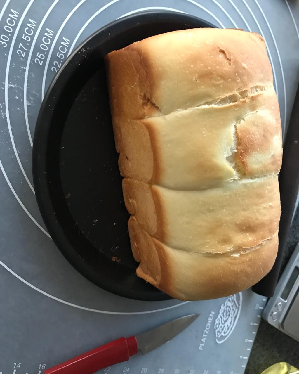 用烤箱自己做面包--手工牛奶吐司面包