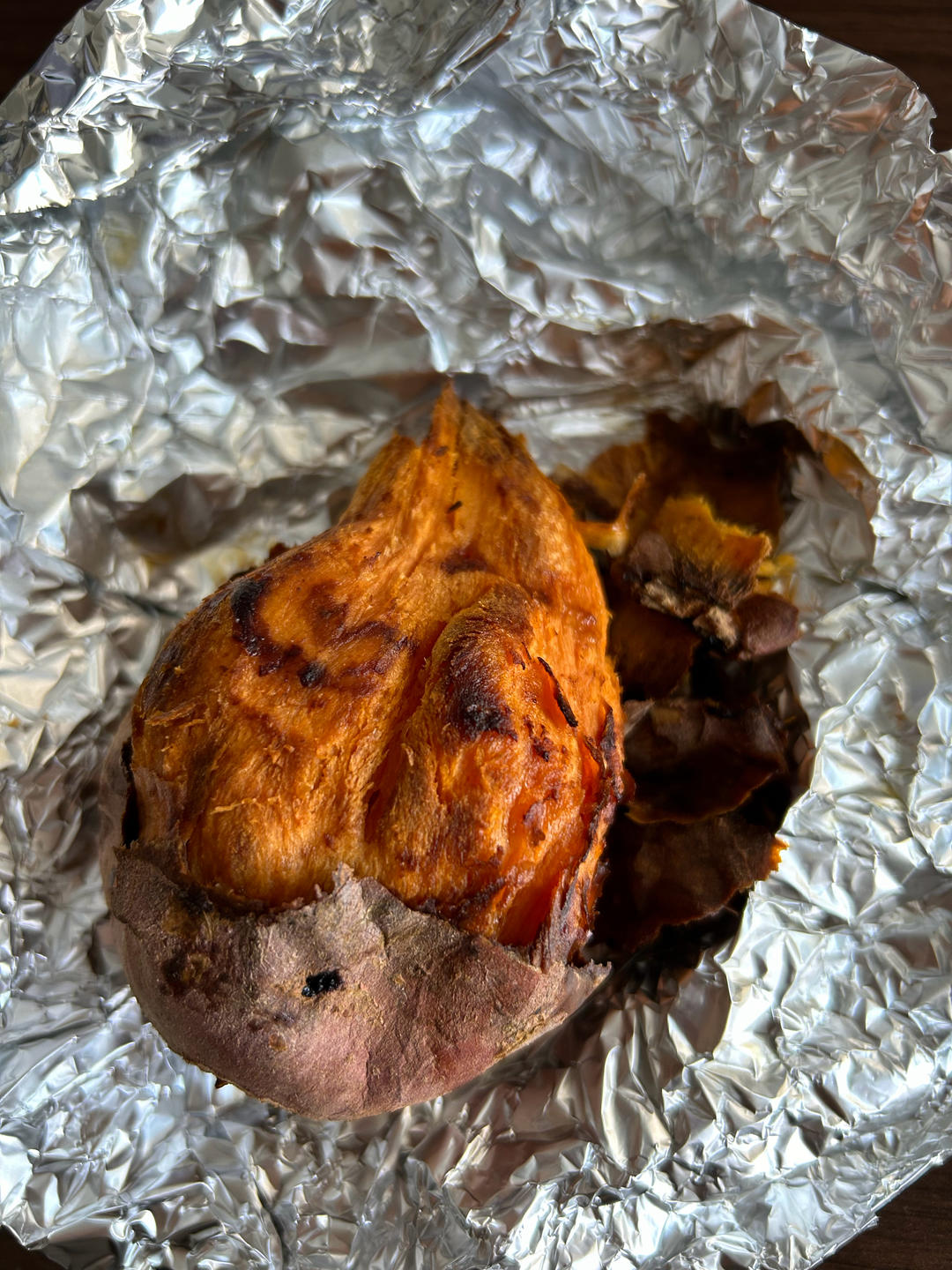 空气炸锅烤红薯(超级简单)