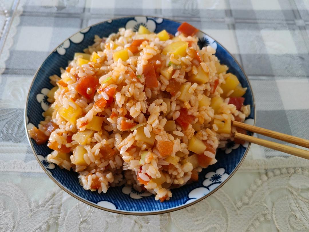 超级简单的西红柿烩饭