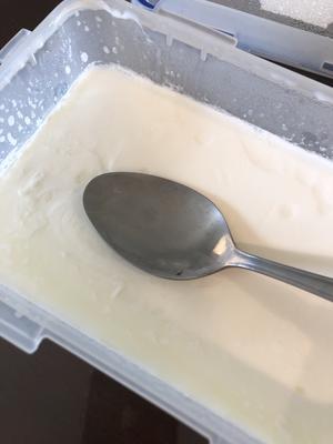自制酸奶（傻瓜版，基本百分百成功）的做法 步骤4