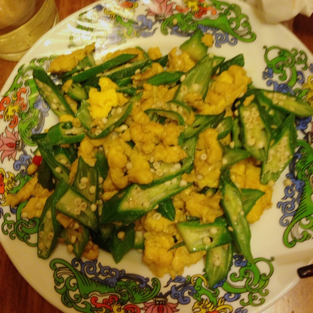 秋葵炒鸡蛋