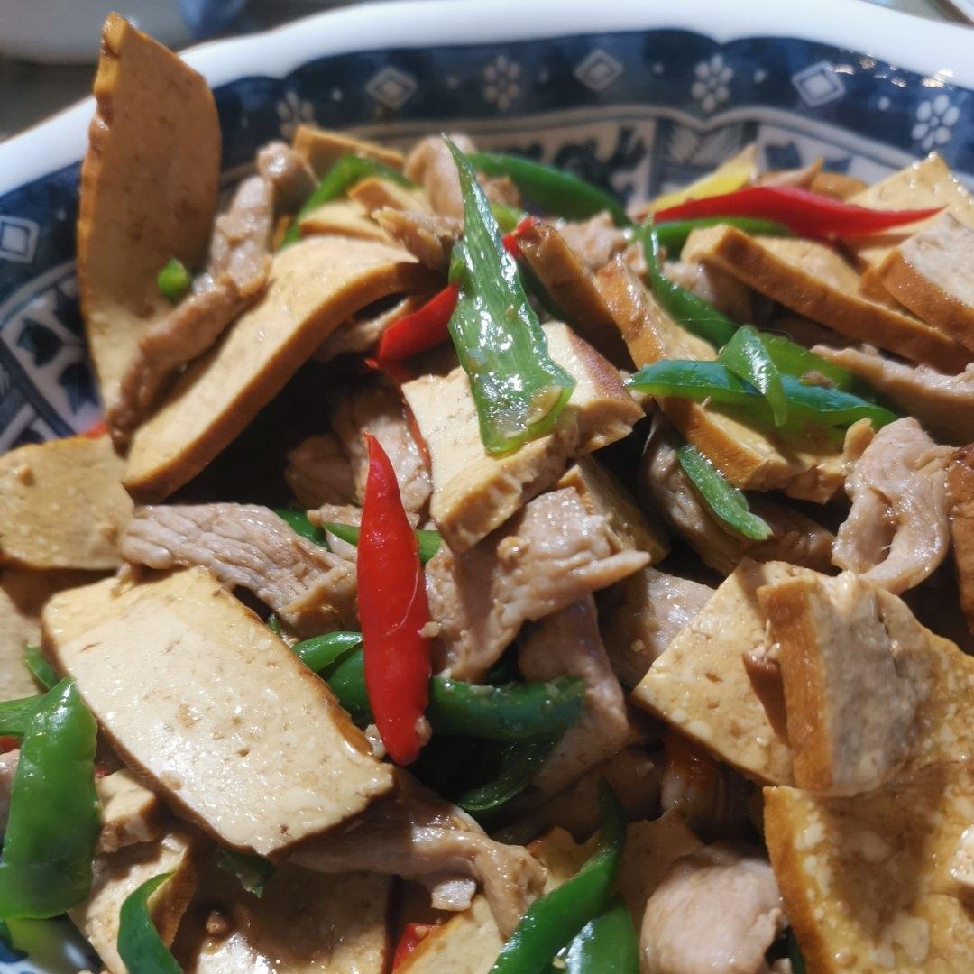 青椒肉丝炒香干