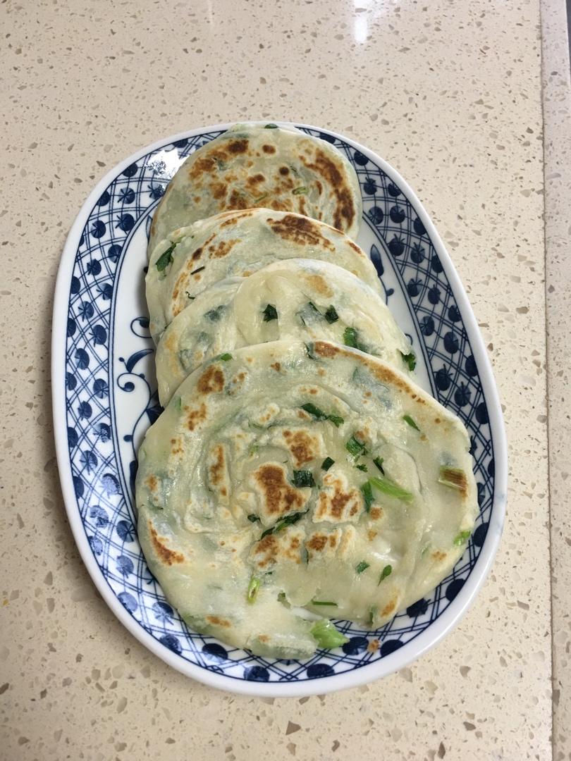 葱油饼（附外酥里嫩的技巧）
