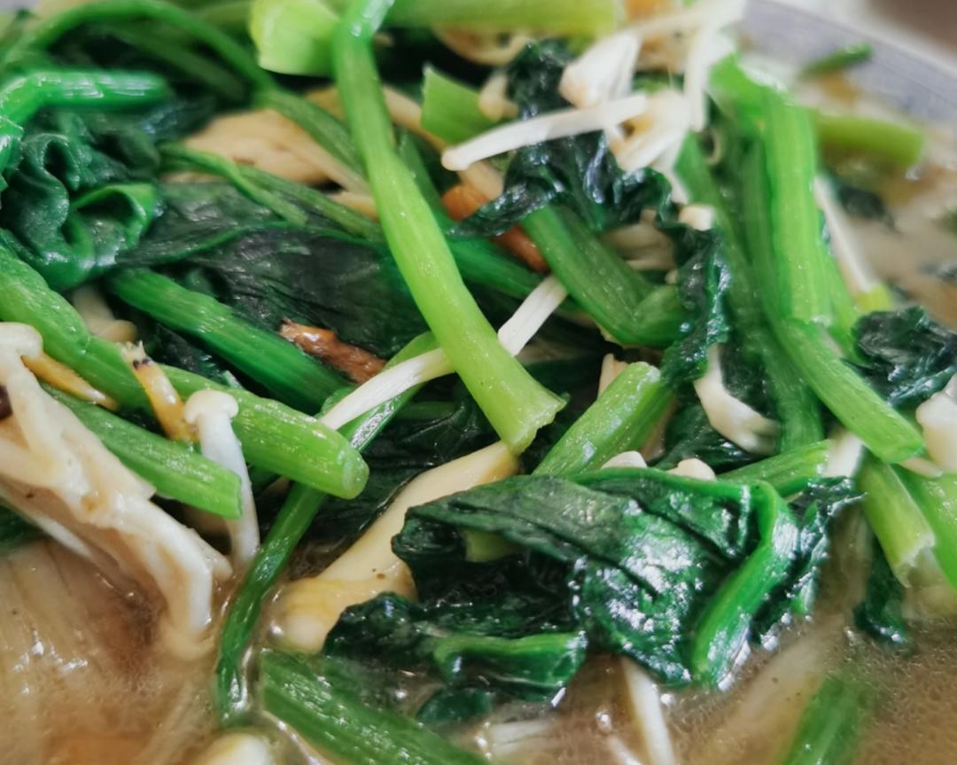 快手小炒 菠菜金针菇