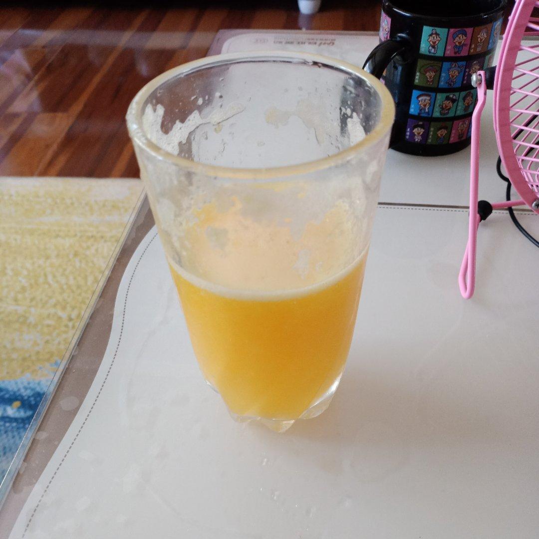 鲜榨橙汁
