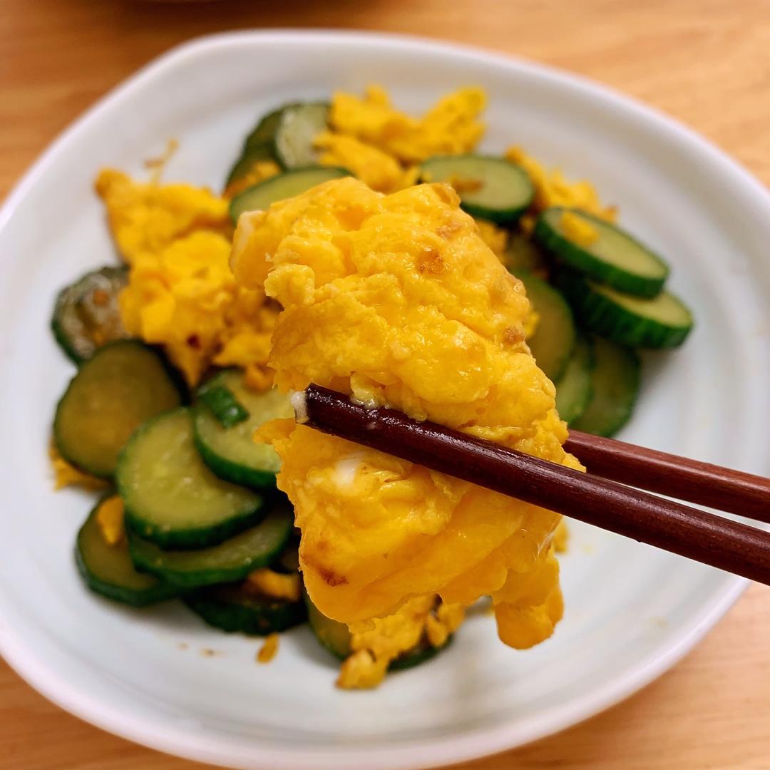 黄瓜炒鸡蛋