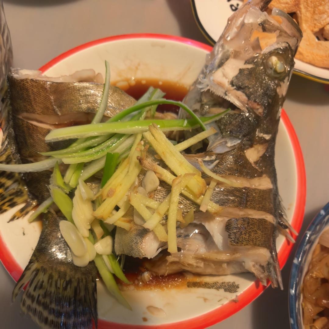 清蒸桂花鱼(鳜鱼)，适合各种清蒸鱼，超级鲜美
