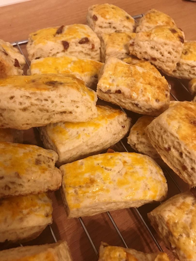 完美裂纹～百分百成功的超好吃奶香司康（禁止搬运）