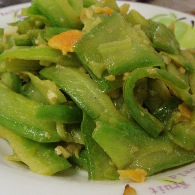 咸蛋黄炒苦瓜