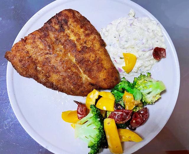 减脂餐-香煎巴沙鱼配塔塔酱的做法