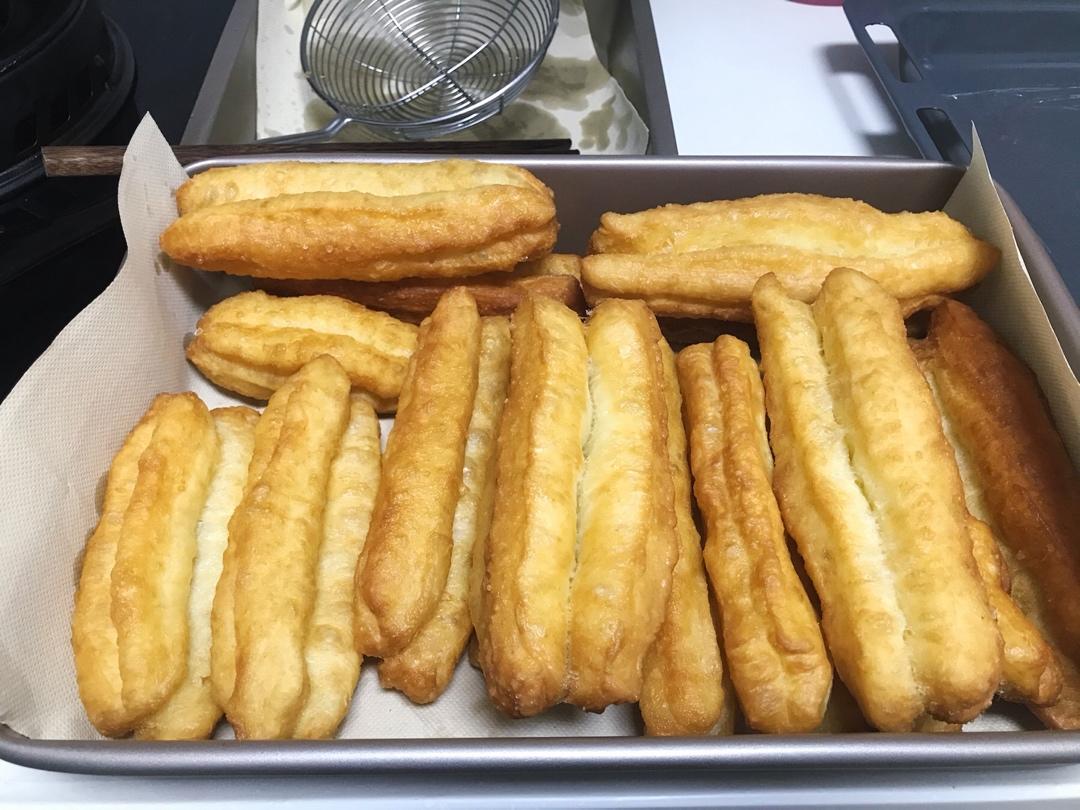 自制无泡打粉油条