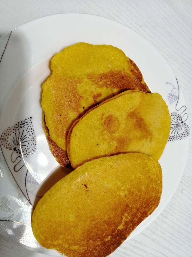 牛奶玉米面饼