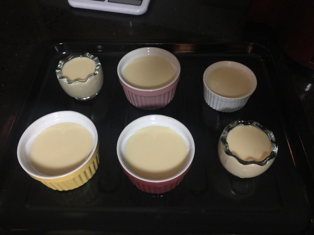 《Tinrry下午茶》教你做焦糖布丁