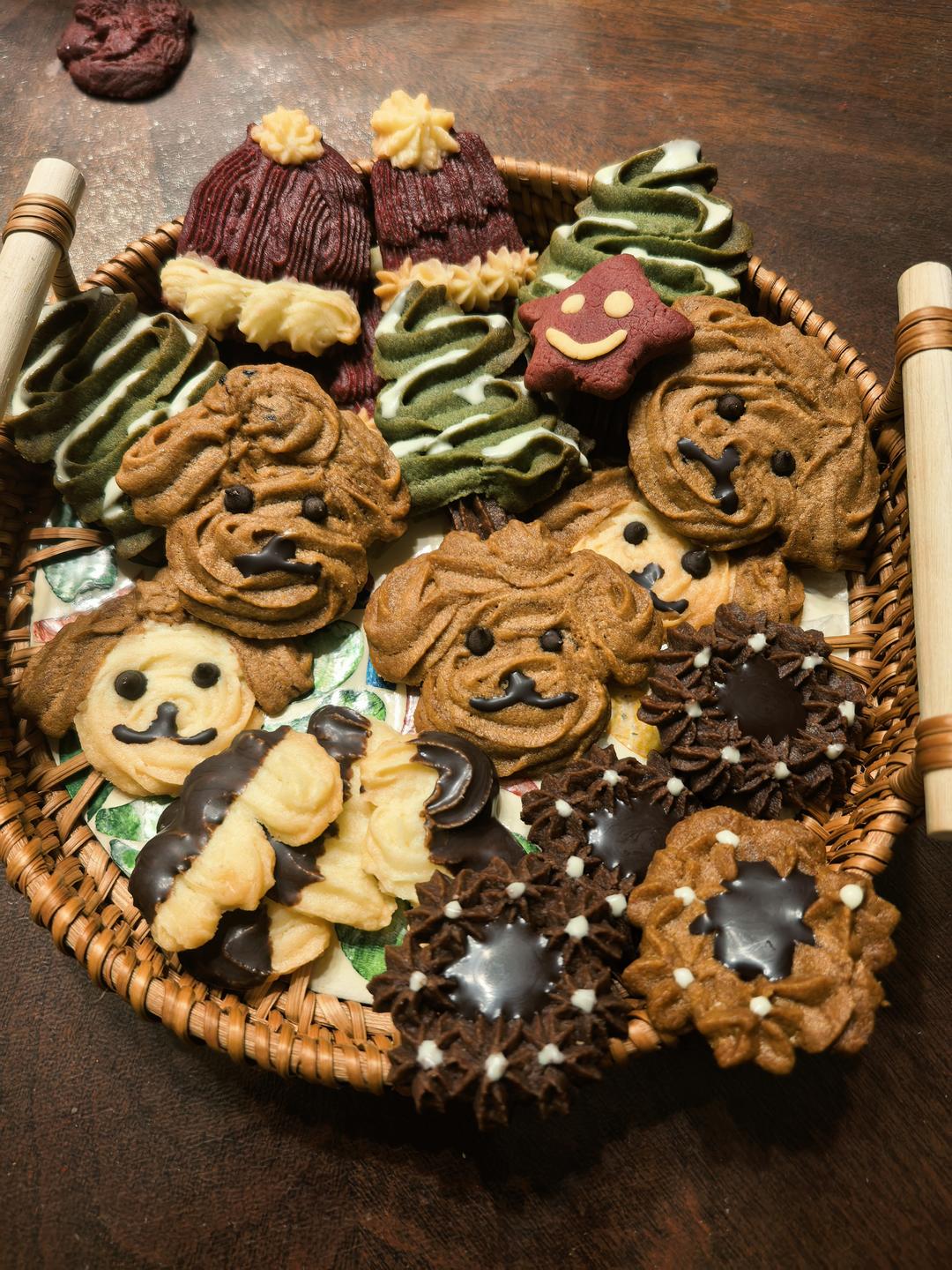 圣诞曲奇饼干礼盒🎁好挤不费手，一次学会5款！