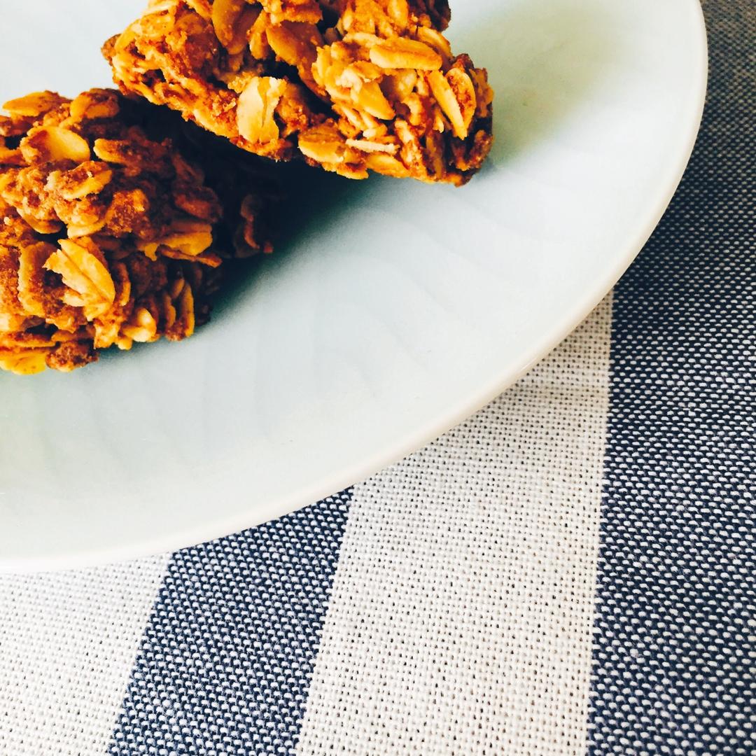 超快手燕麦红糖饼干