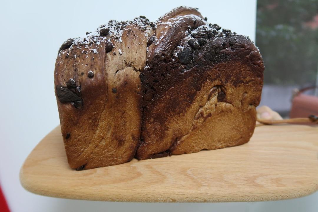 雪山巧克力吐司（巧克力奥利奥吐司面包）