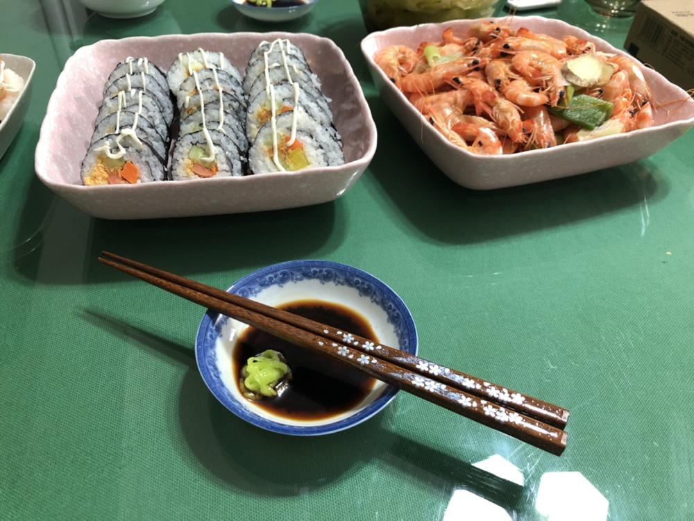 紫菜卷寿司