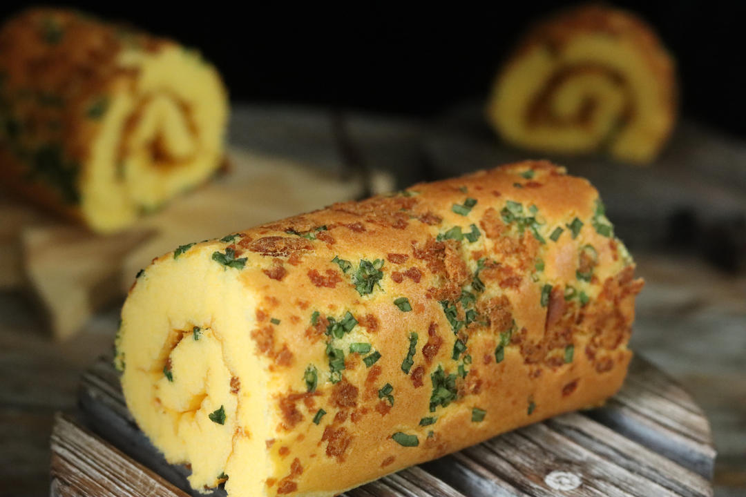 不容易开裂的咸味肉松蛋糕卷