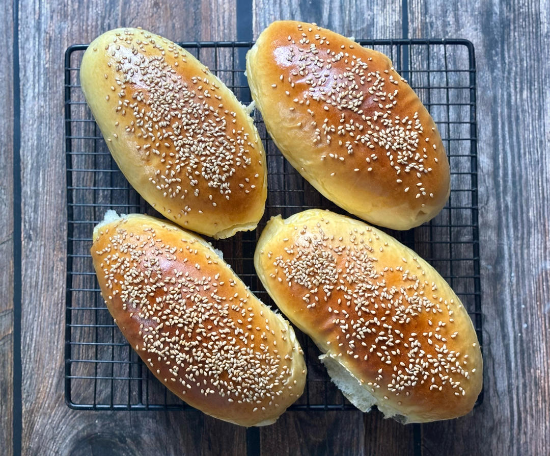 肉松沙拉酱面包（65度汤种）