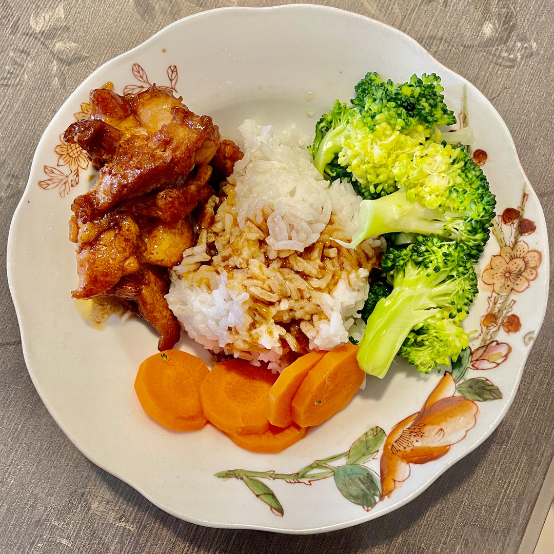 照烧鸡腿饭