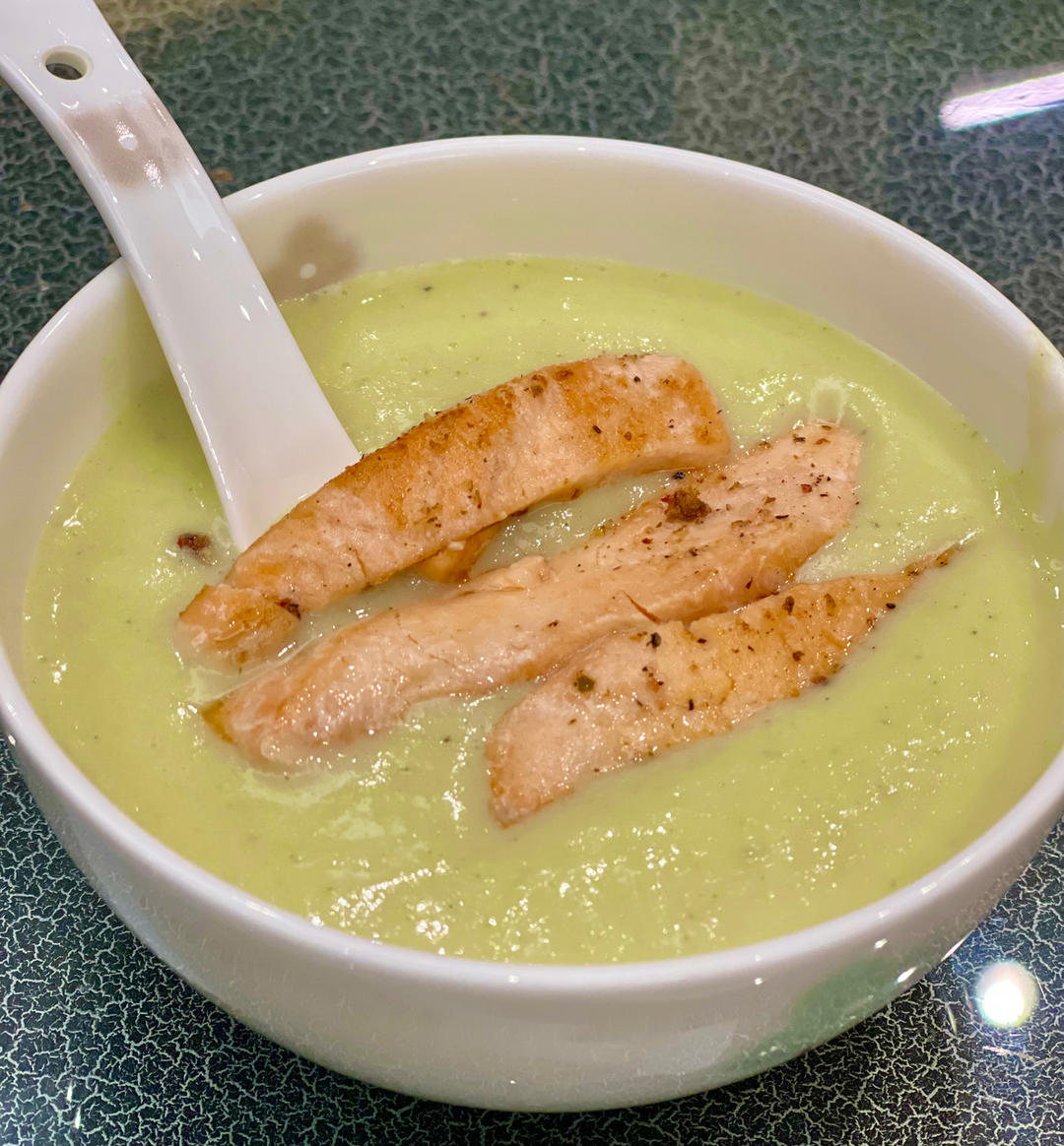 土豆芹菜冷汤三文鱼【健康一锅端】