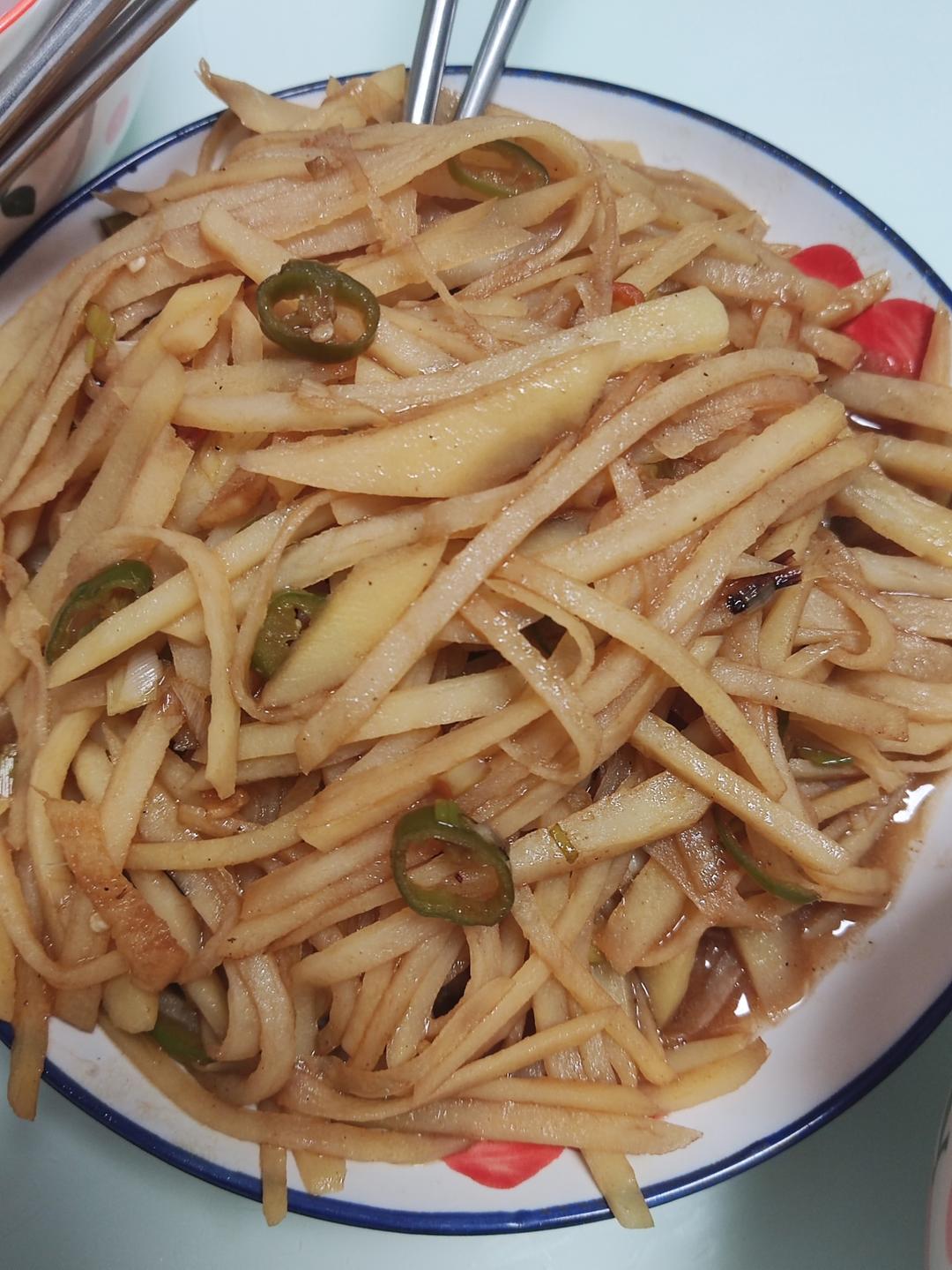 五分钟搞定‼酸爽开胃的凉拌酸辣土豆丝