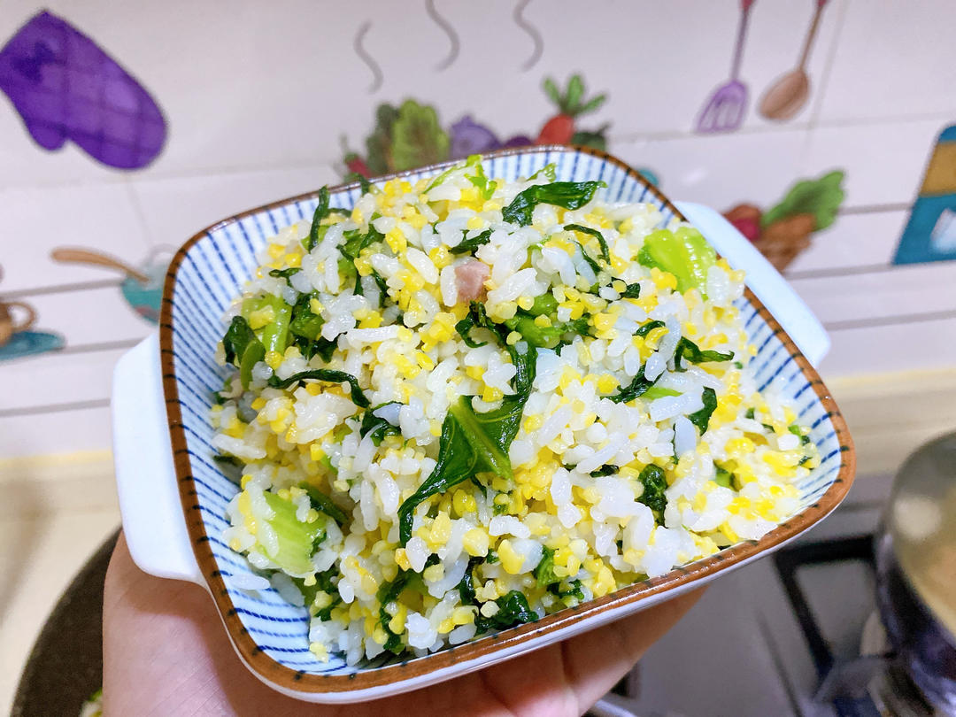 青菜（油麦菜）炒饭
