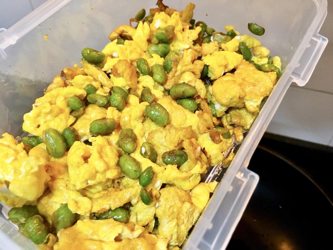 家常小炒—毛豆炒鸡蛋