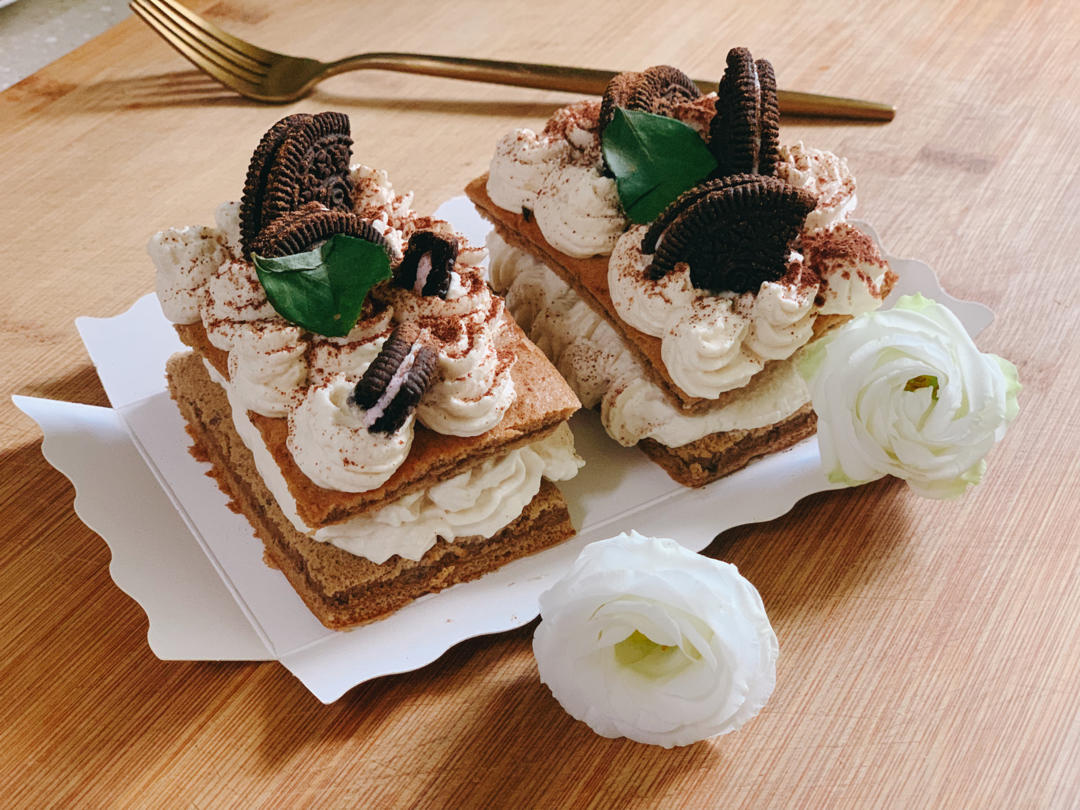 摩卡奶油蛋糕🍰秒杀蛋糕店
