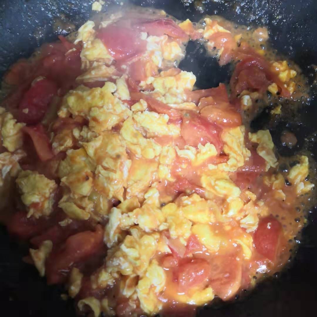 人人都会的菜—西红柿炒鸡蛋的做法 步骤7