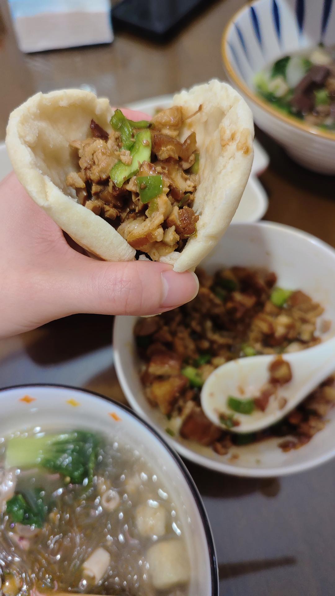 空心馍（肉夹馍）
