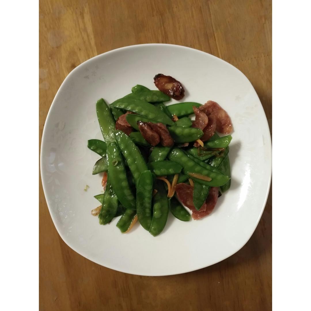 荷兰豆炒腊肠