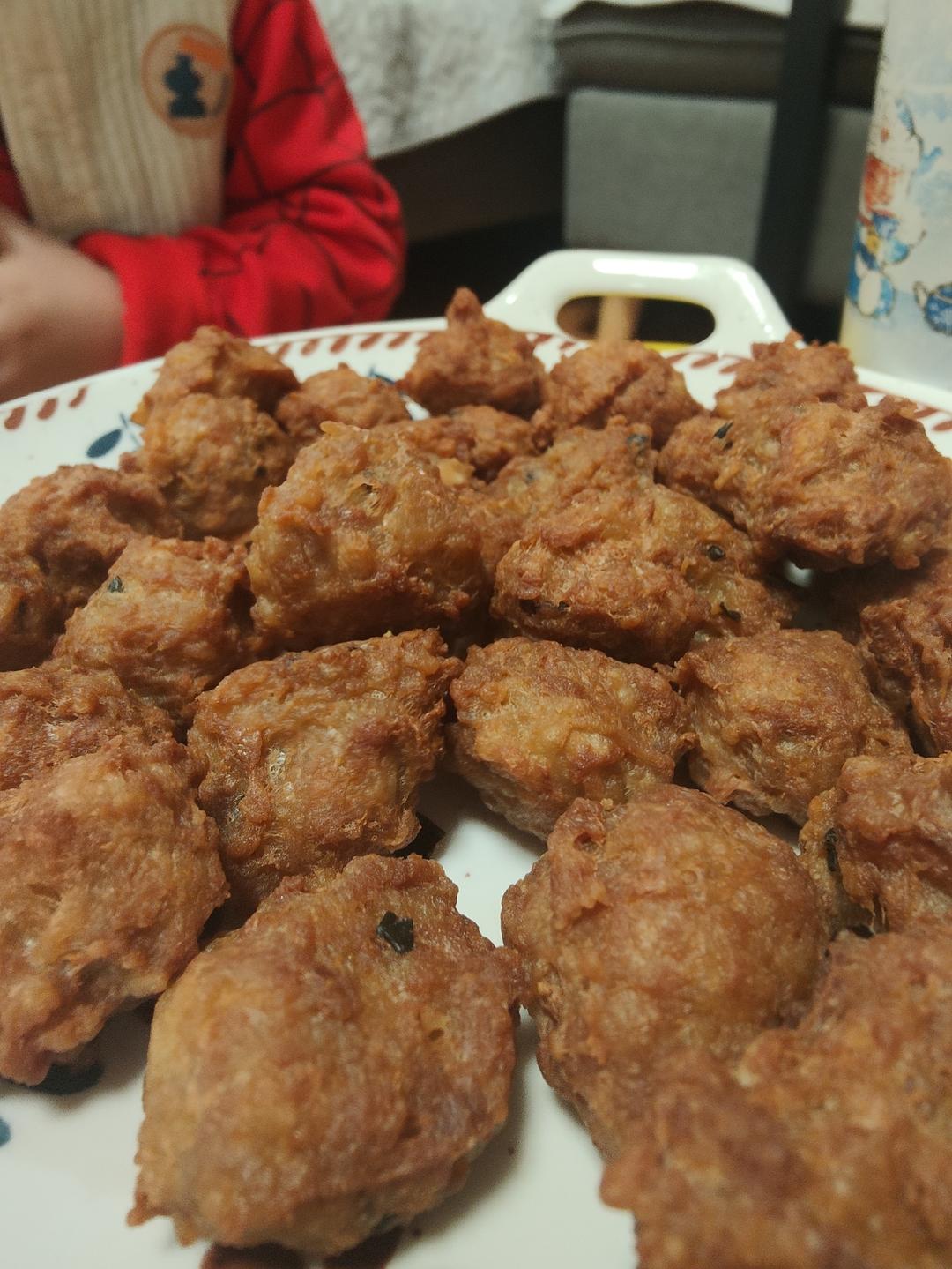 炸肉丸子