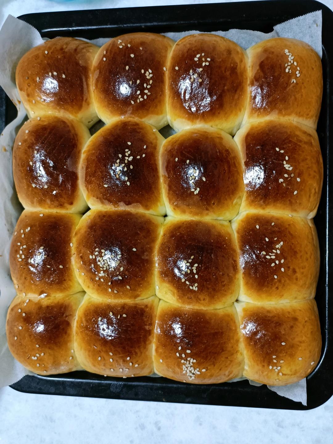超软牛奶餐包，此配方超软不甜易出膜，放一礼拜不变硬