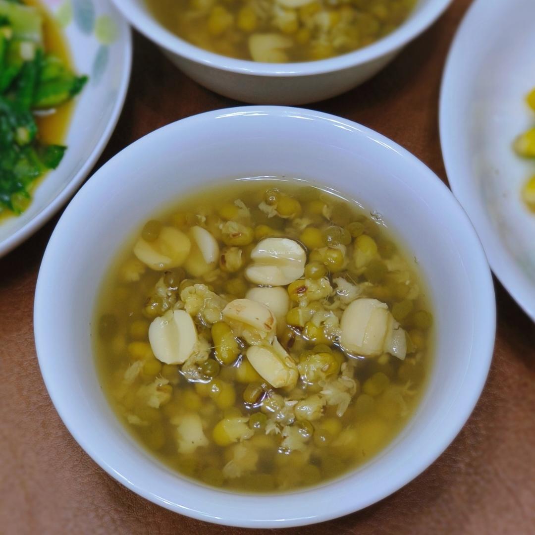 罗汉果苷绿豆莲子汤