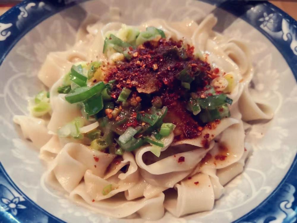 油泼面的情怀