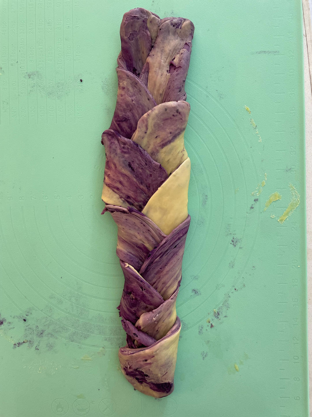 紫薯手撕面包（无需揉出膜）