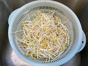 韭菜豆芽炒肉丝🔥的做法 步骤1