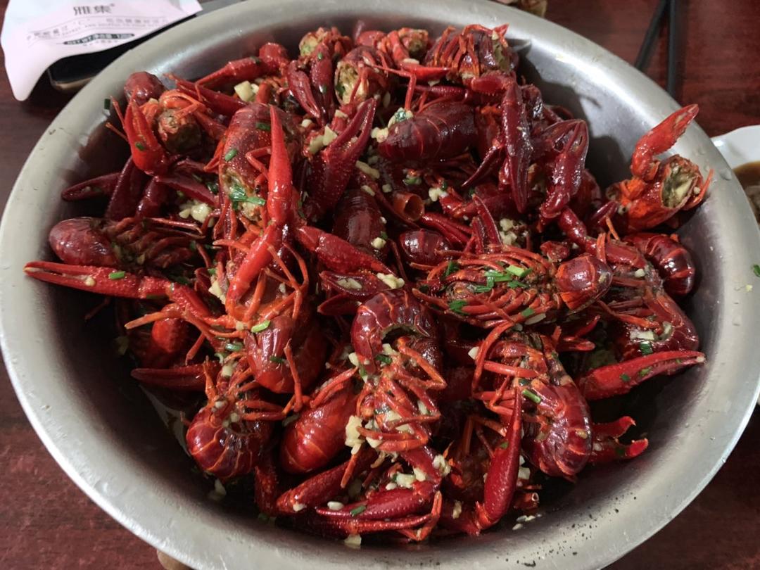 金汤蒜泥小龙虾