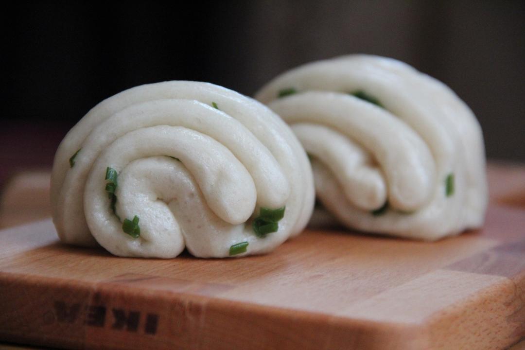 葱油花卷 Steamed Roll
