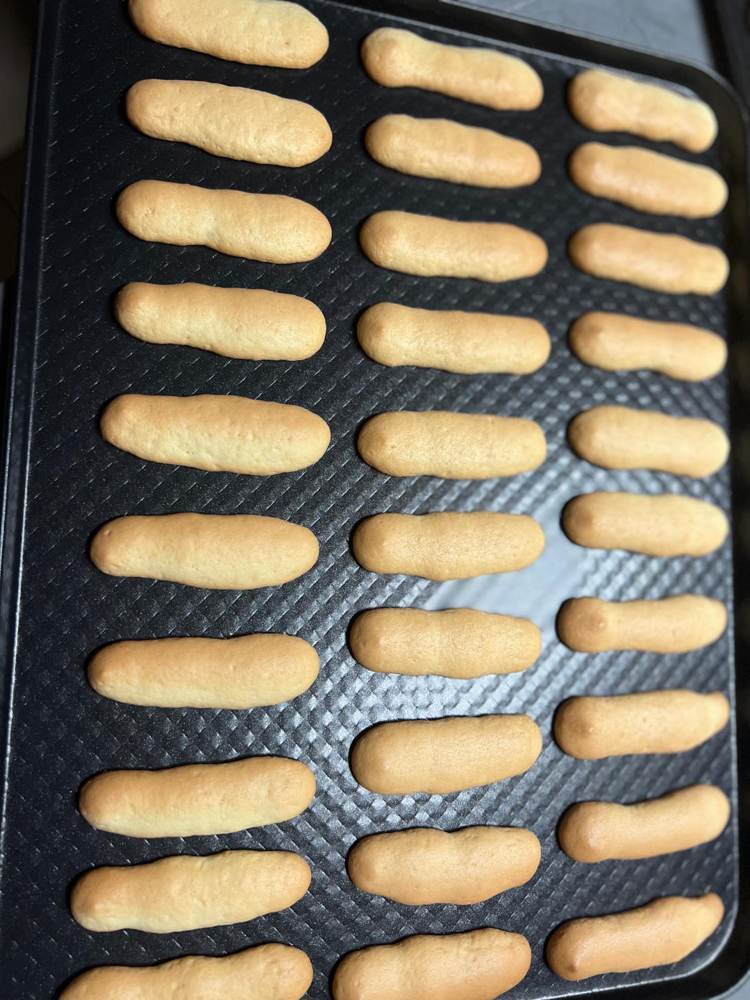 巨简单❗️酥脆香甜❗️手指饼干❗️满屋飘香～