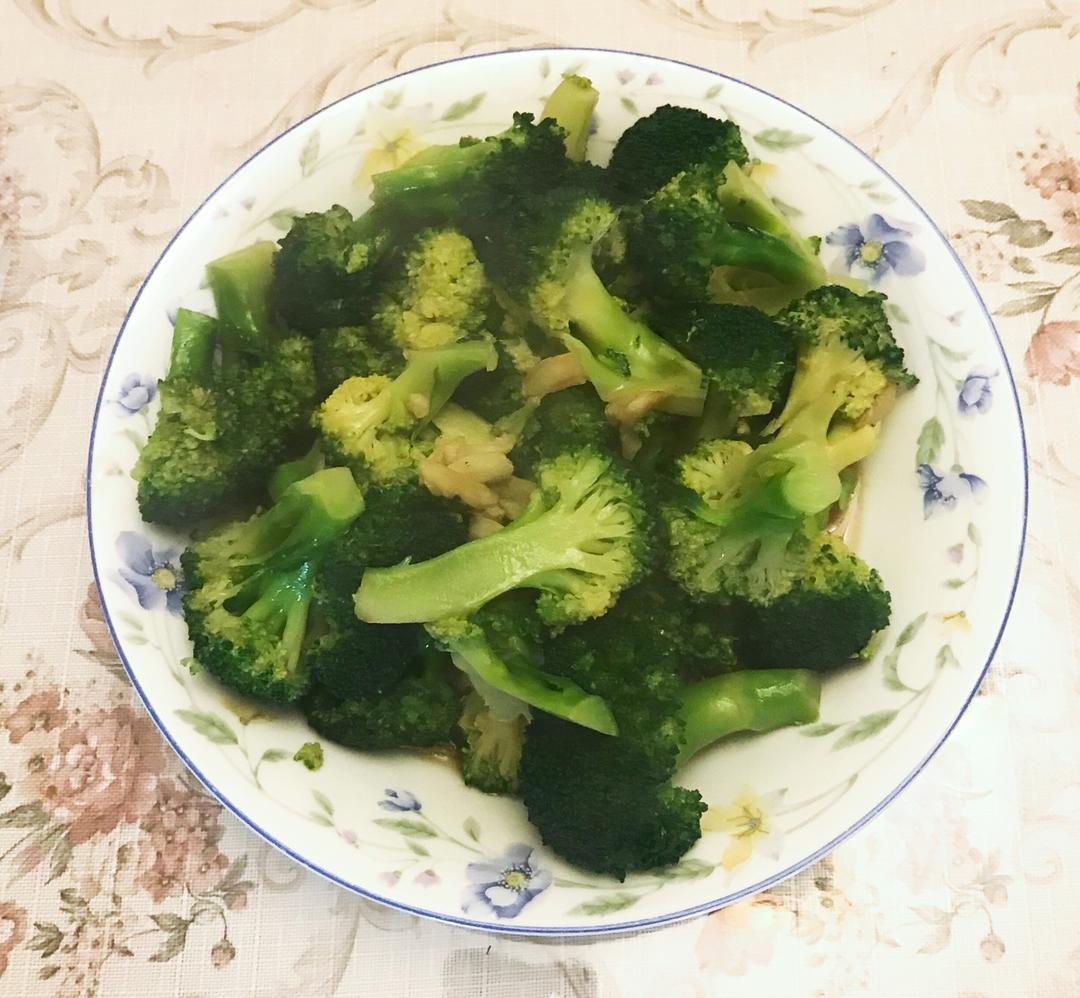 蒜蓉西兰花