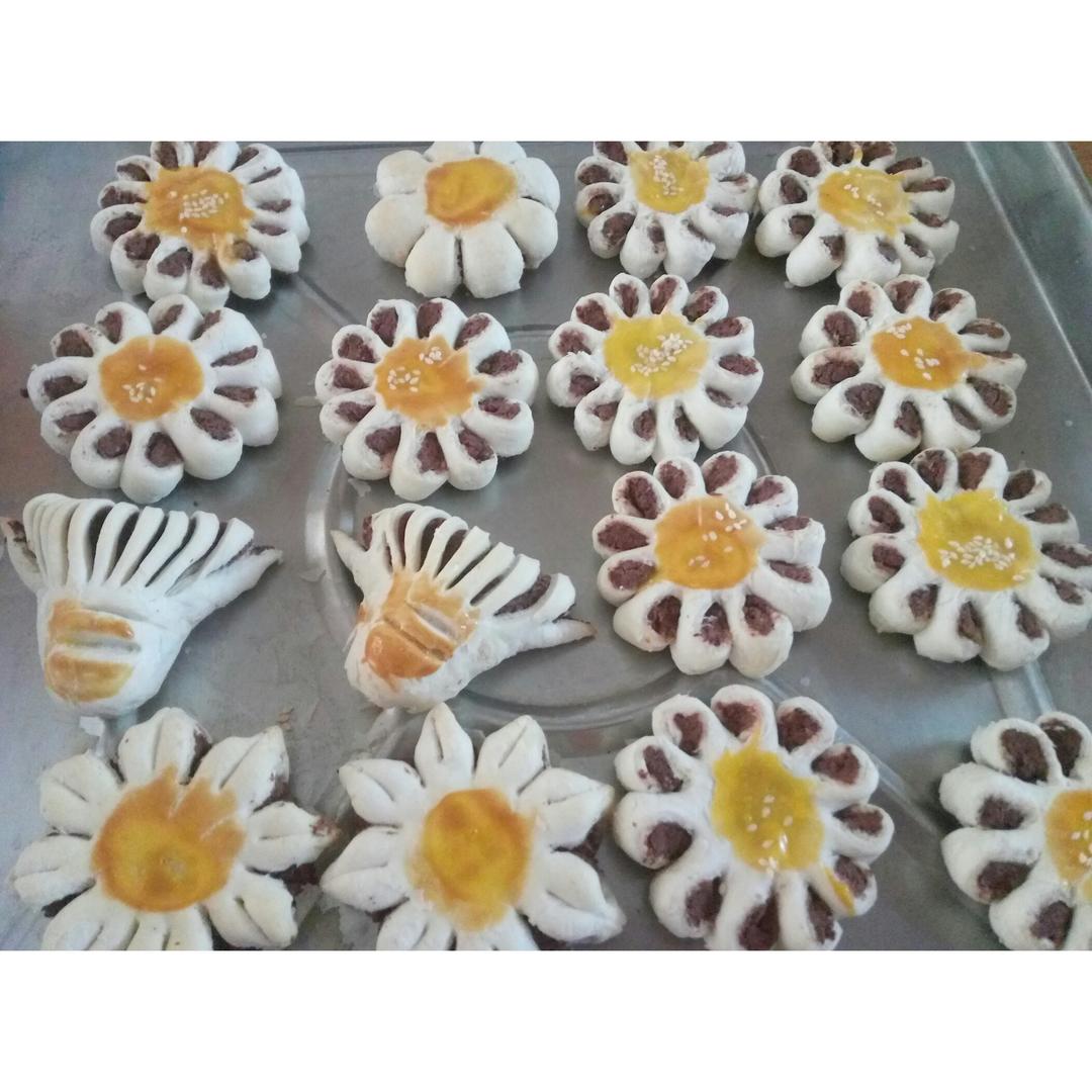 枣花酥，枣泥菊花酥