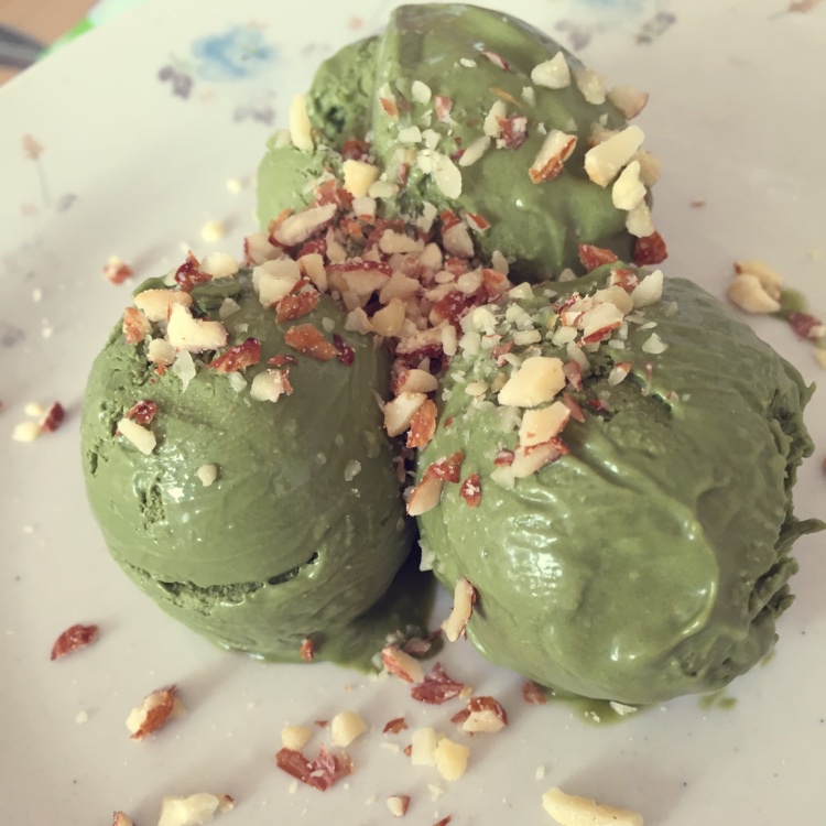 浓醇抹茶冰淇淋