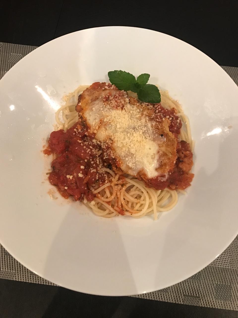 番茄奶酪鸡排 Chicken Parmesan