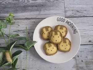 抹茶兔兔曲奇 Funburnt F1专用 的做法步骤图 Playbake 下厨房 抹茶兔兔曲奇 Funburnt F1专用 的做法步骤图 Playbake 下厨房