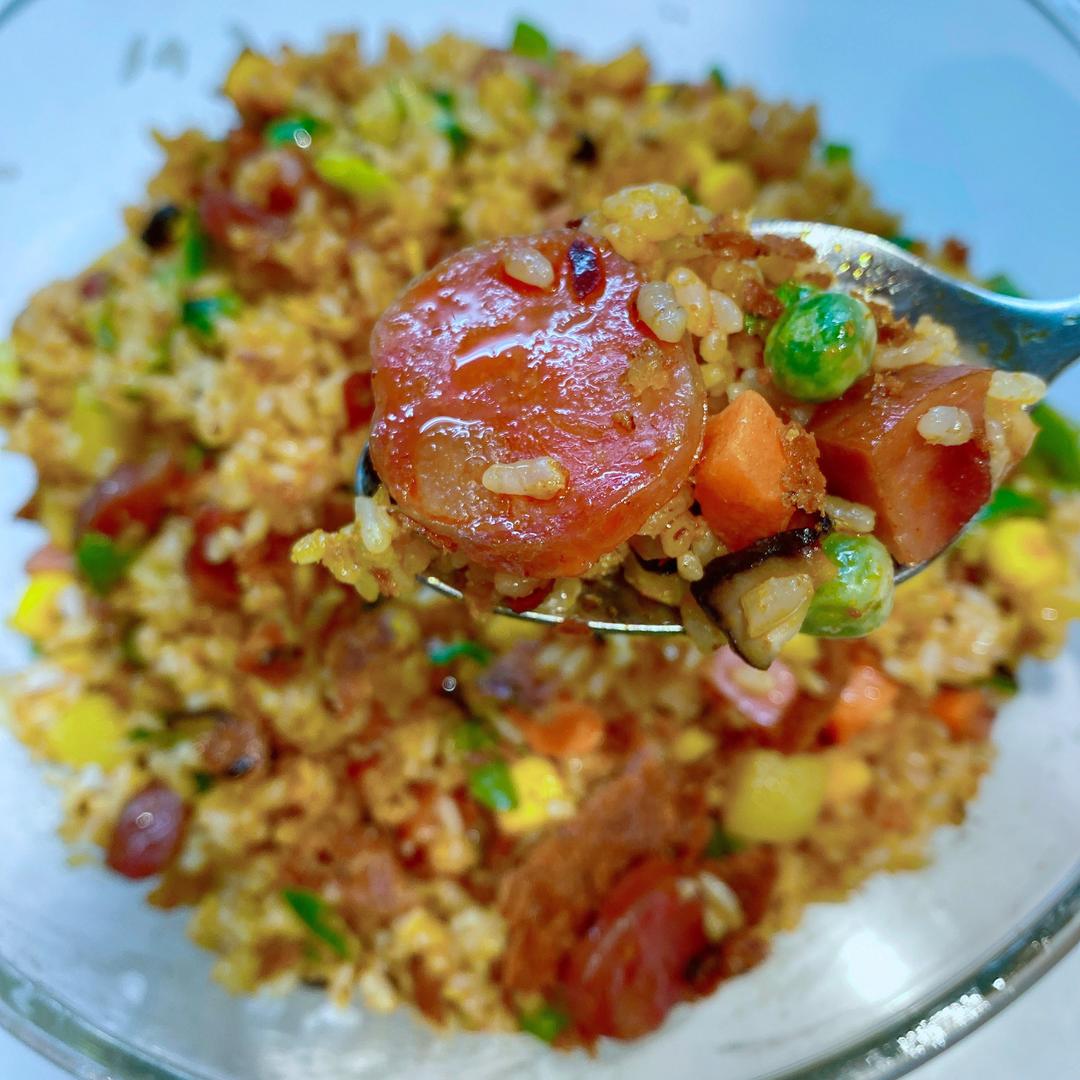 超级下饭的老干妈蛋炒饭