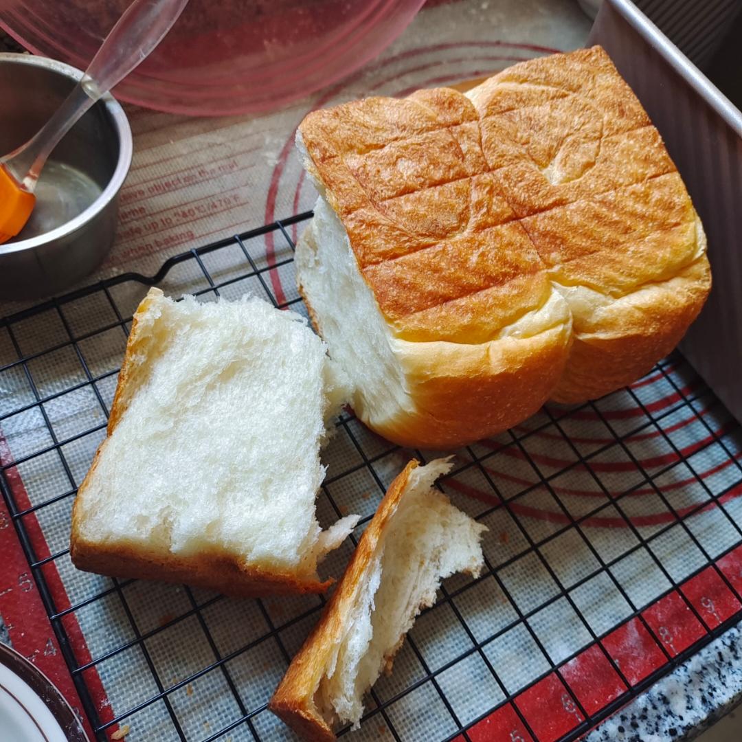 轻盐乳清吐司